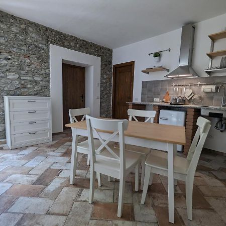 Antica Osteria Apartments Донго Экстерьер фото